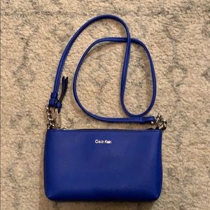 💙  MINI SAFFIANO CALVIN KLEIN CROSSBODY
